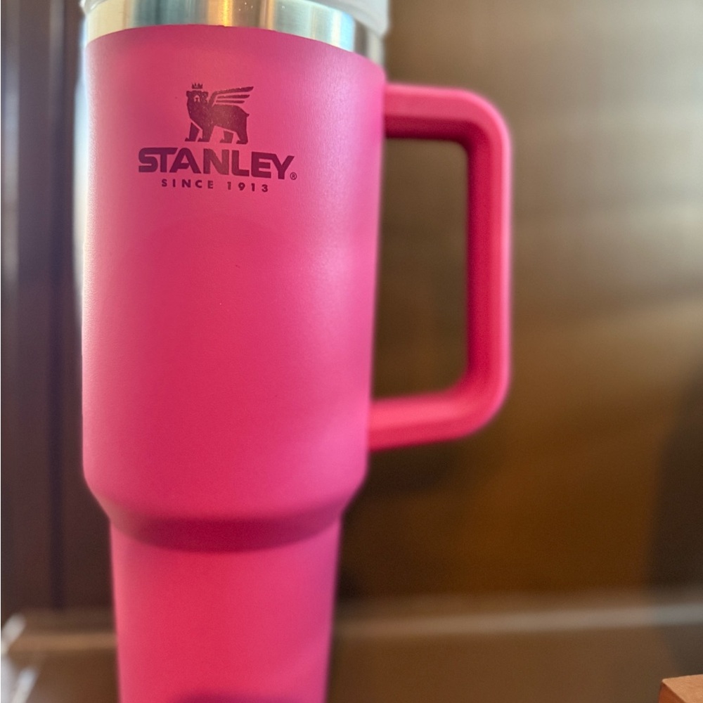 Stanley Adventure Fuchsia 40 oz Tumbler